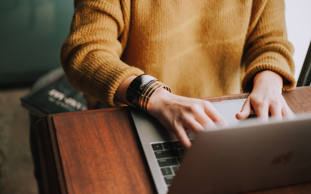 What is a Self-Service Portal and Their Benefits_1280x800 (1).jpg